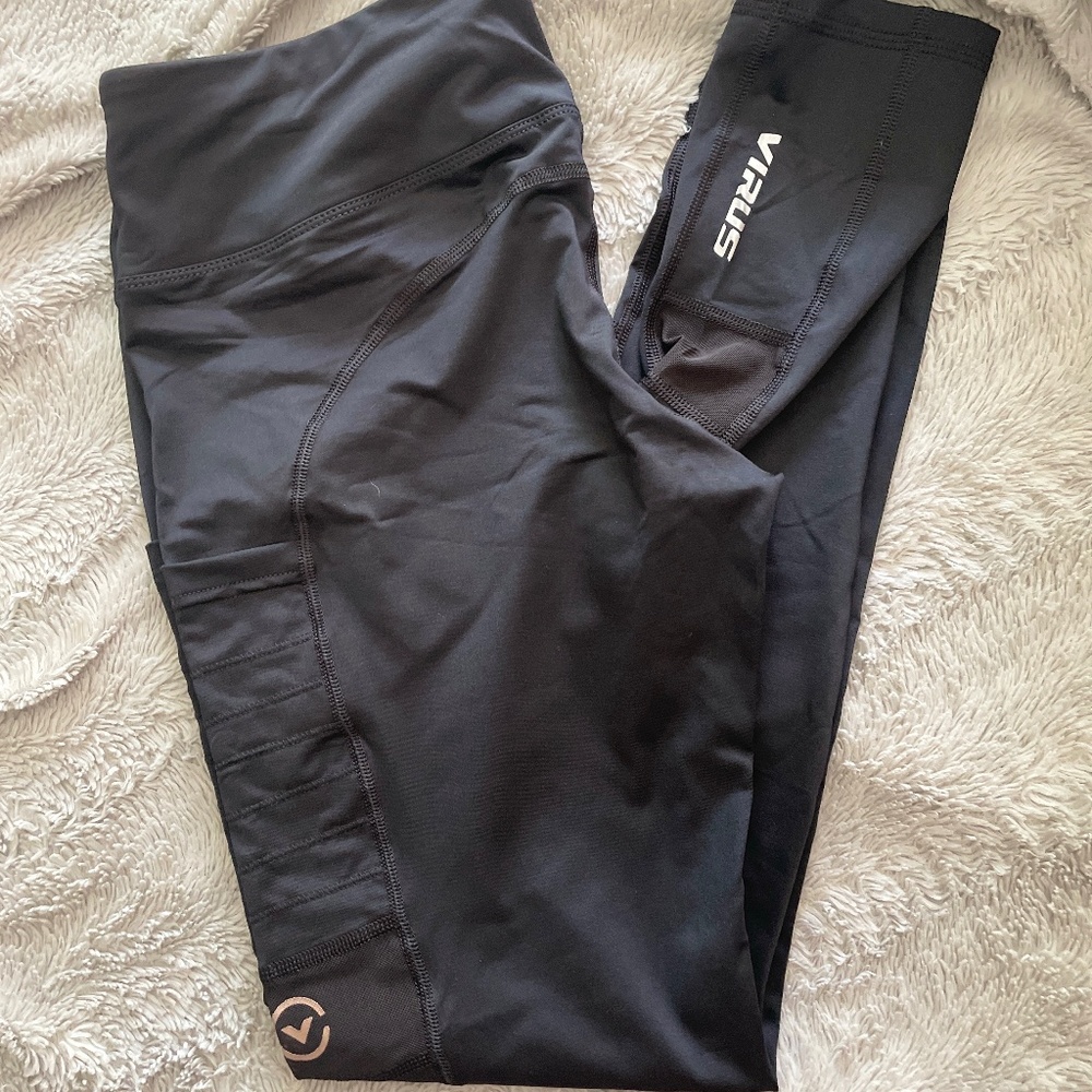 Virus pants with mesh squares on sides
